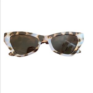 Leopard Print Cateye Neutral Color Sunglasses